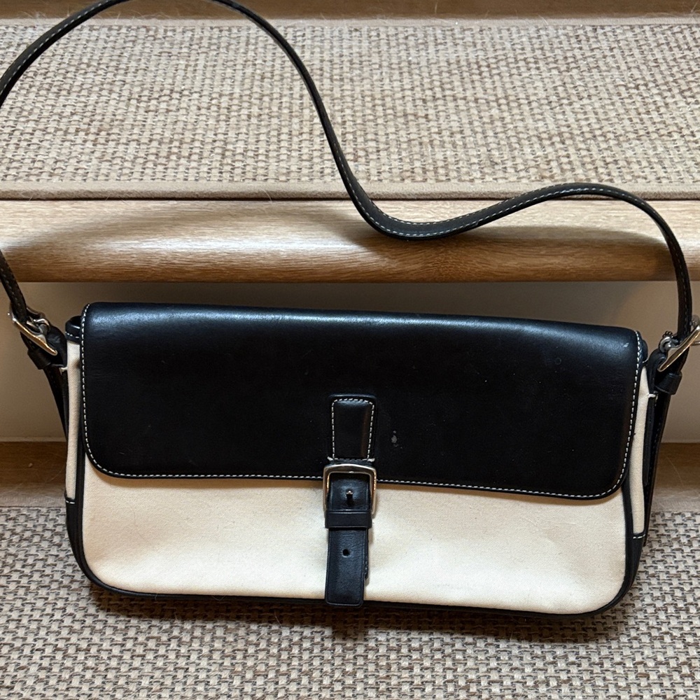 Coach 7702 Hampton cream canvas and black leather shoulder bag